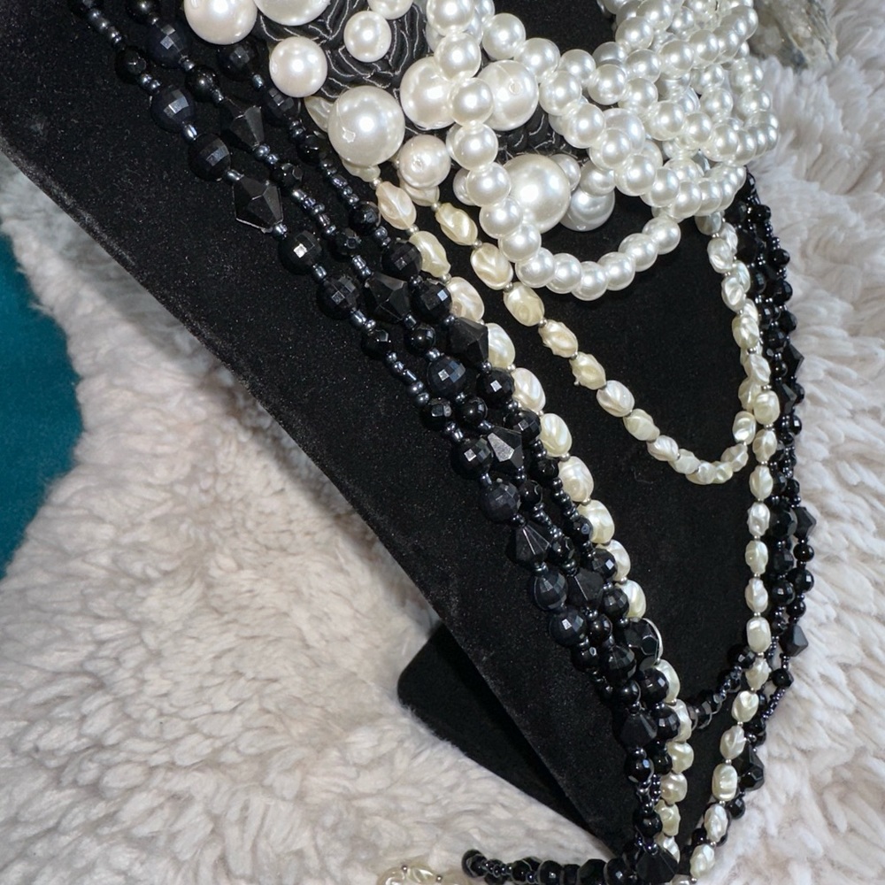 High Quality Black Stone Beaded 3 Layer Necklace